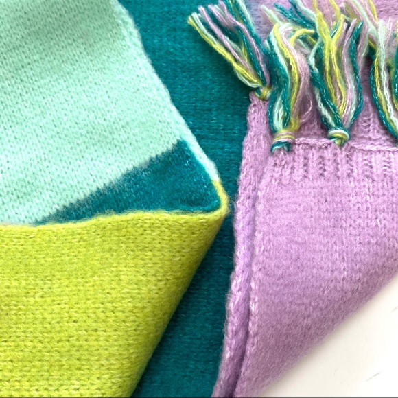 Gap Knit Scarf and Hat Set- NWT - Picture 7 of 15